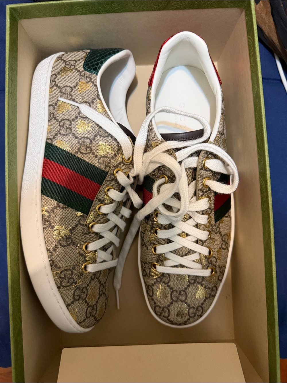Gucci GG Supreme Ace Sneaker in Beige with Green & Red Web